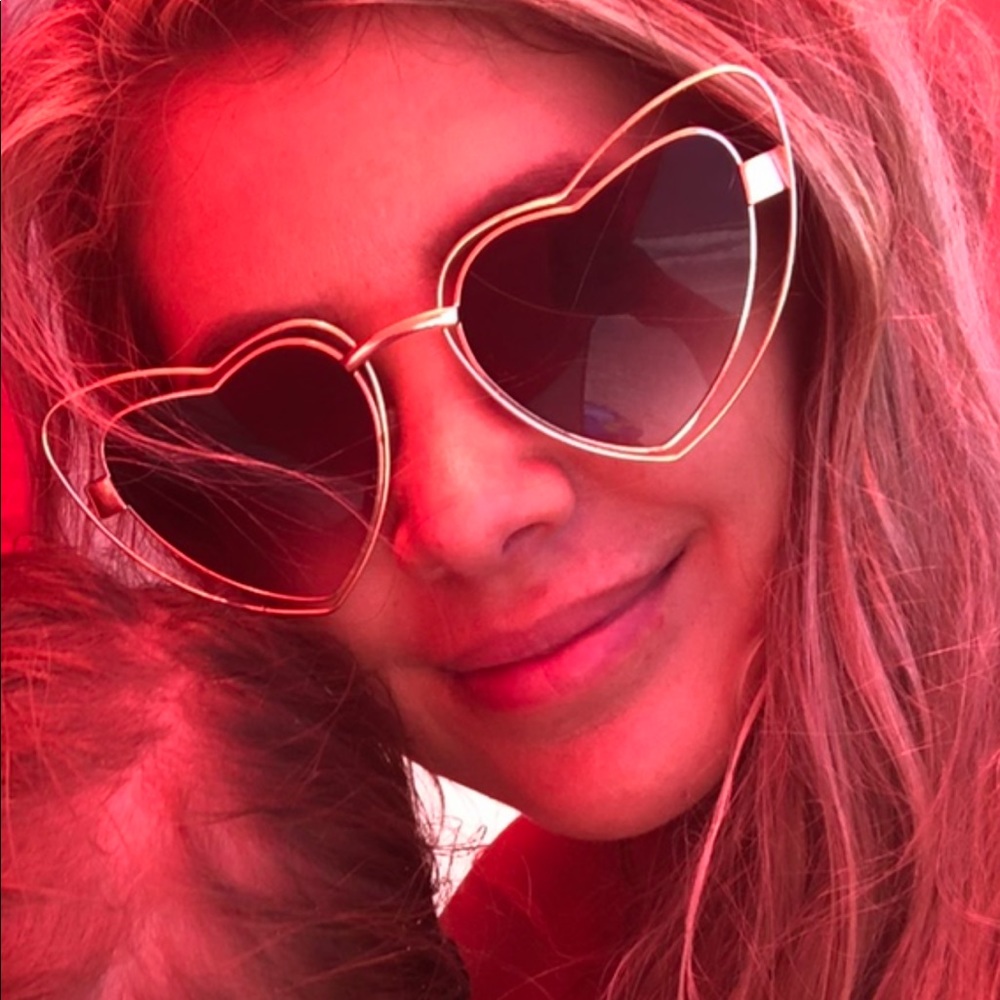 DOUBLE RIM HEART SHAPE SUNGLASSES (Silver) - Picture 4 of 5